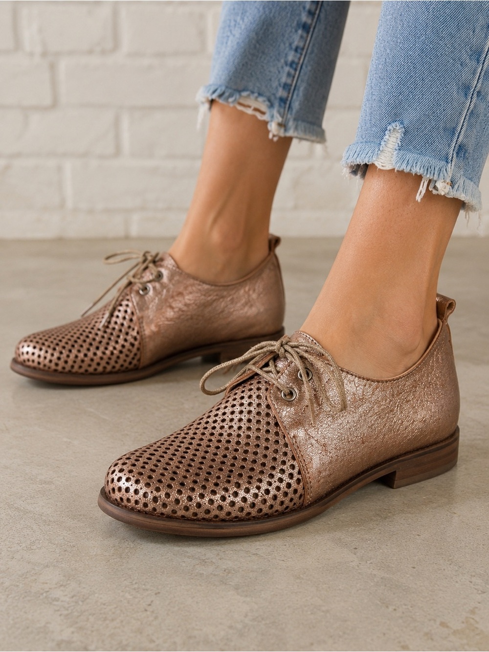 Casta Bronze Metallic Perforated Leather Oxford Women’s EU 37 Made in Portugal